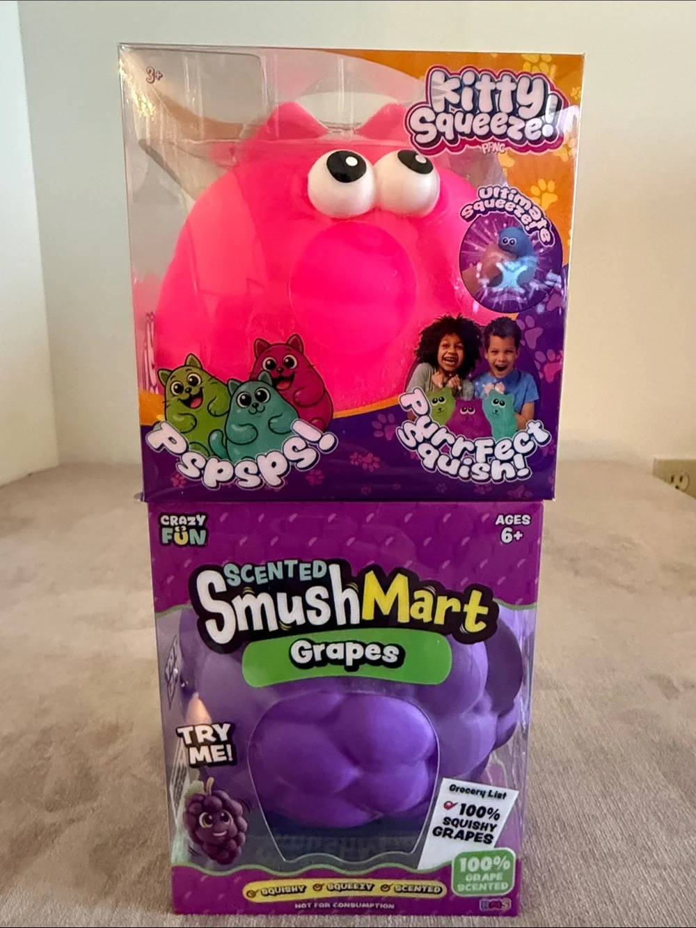 SmushMart Scented Grapes & Kitty Squeeze Fidget Toys | New